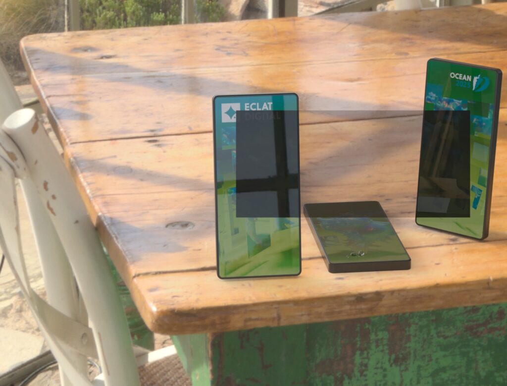 observing polarization filter impact on display readibility